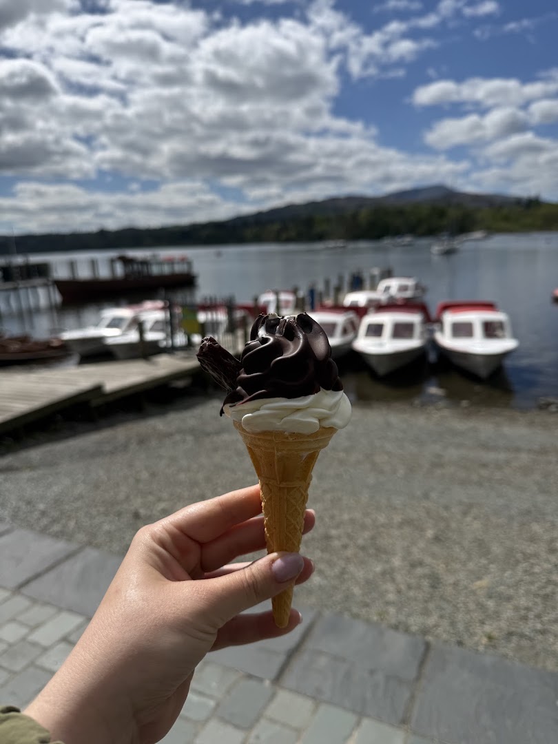 Waterhead Coffee Shop · Photos 10